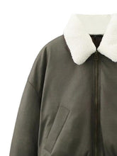 Load image into Gallery viewer, Contrast Collared Neck Winter Coat with Pockets
